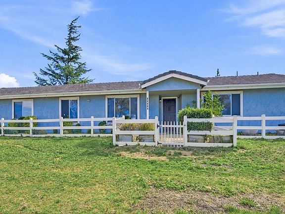2nd image of 41494 Rolling Hills Dr