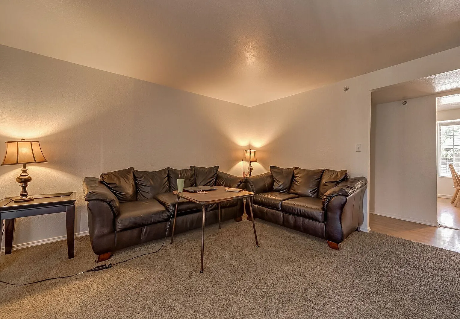 4 bed, 1408 sqft, $465 — Photo 4