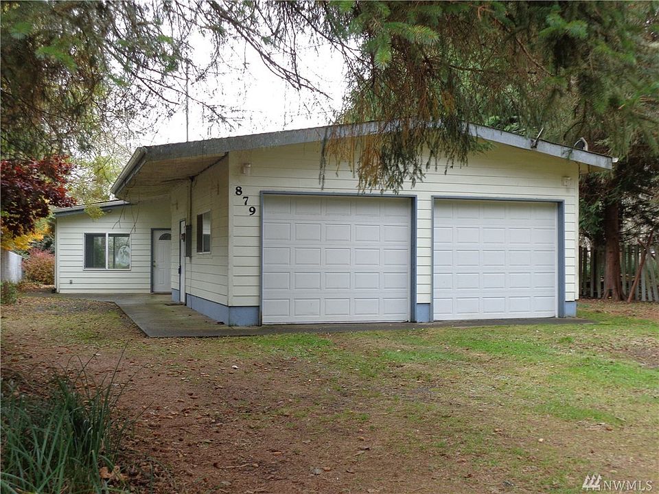 1st image of 879 Hassalo Ave SE