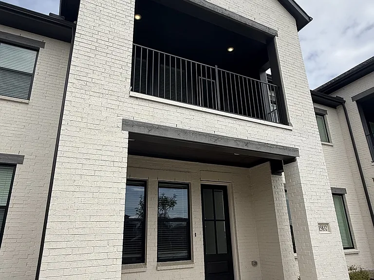 15832 Millwood Trl — Photo 2