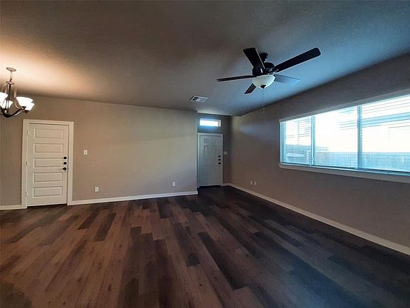 5th image of 25132 Pacific Wren Dr