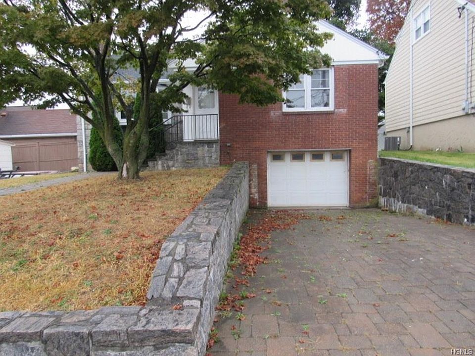 1st image of 14 Breckenridge Ave