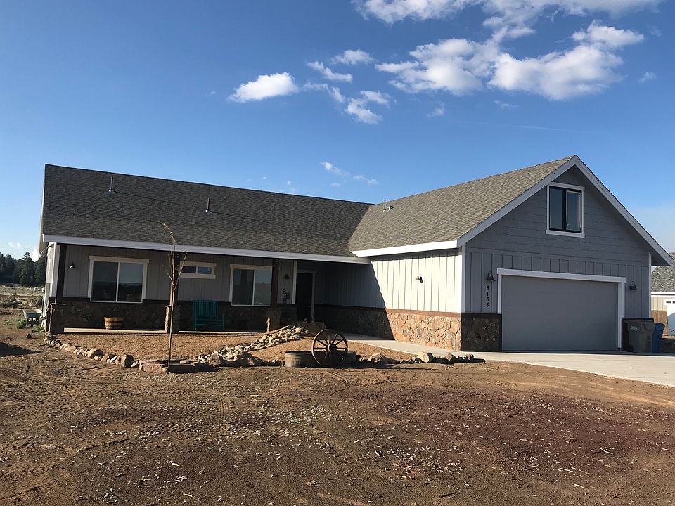 1st image of 9133 Hayfield Dr