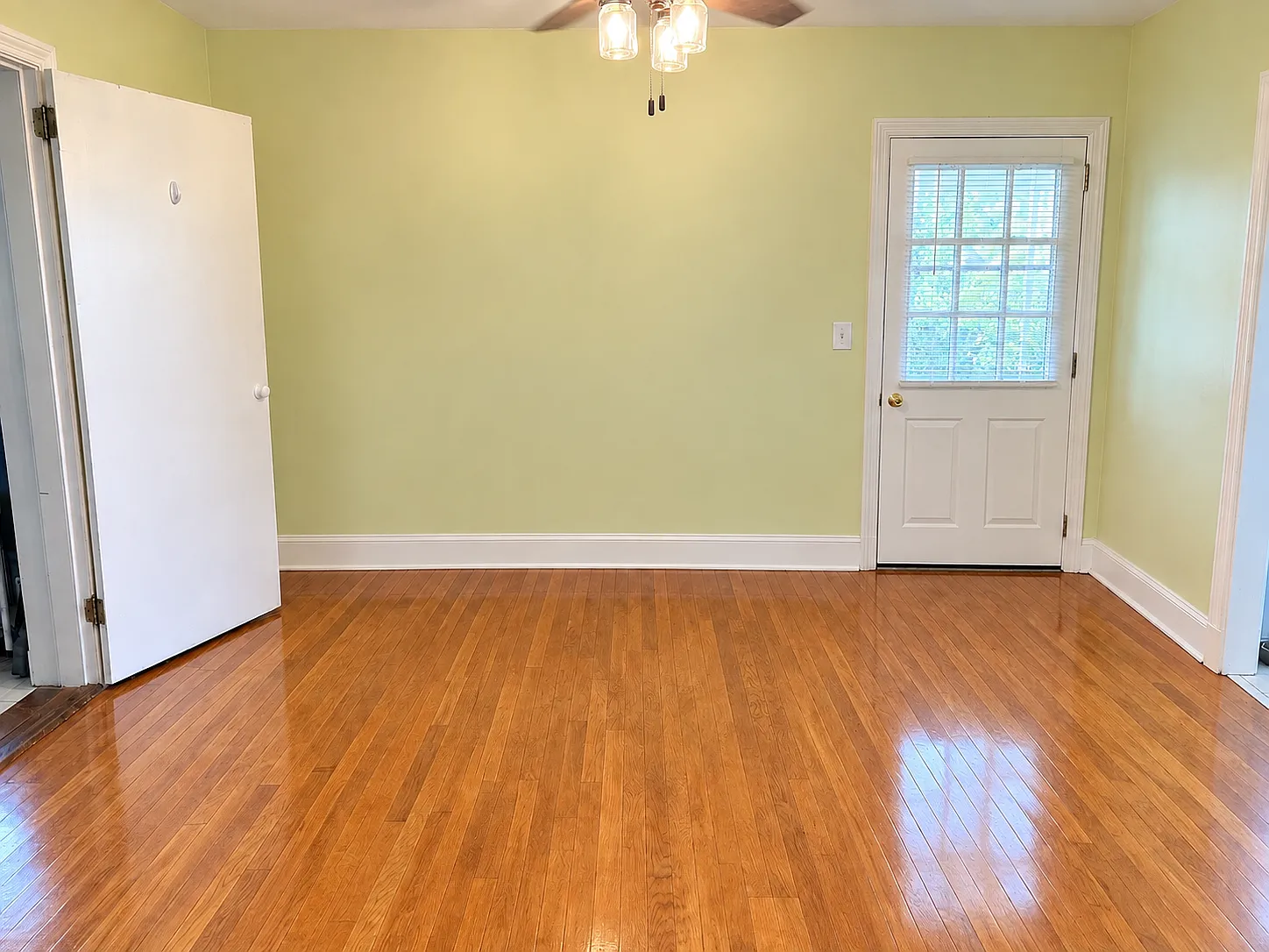 3 bed, 1485 sqft, $1,650 — Photo 3