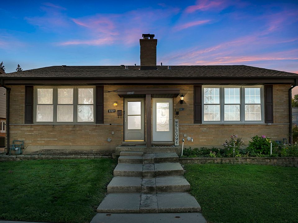1st image of 8909 Lyons St Unit 8909