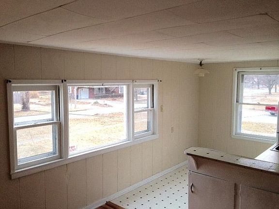 Living room picture window
