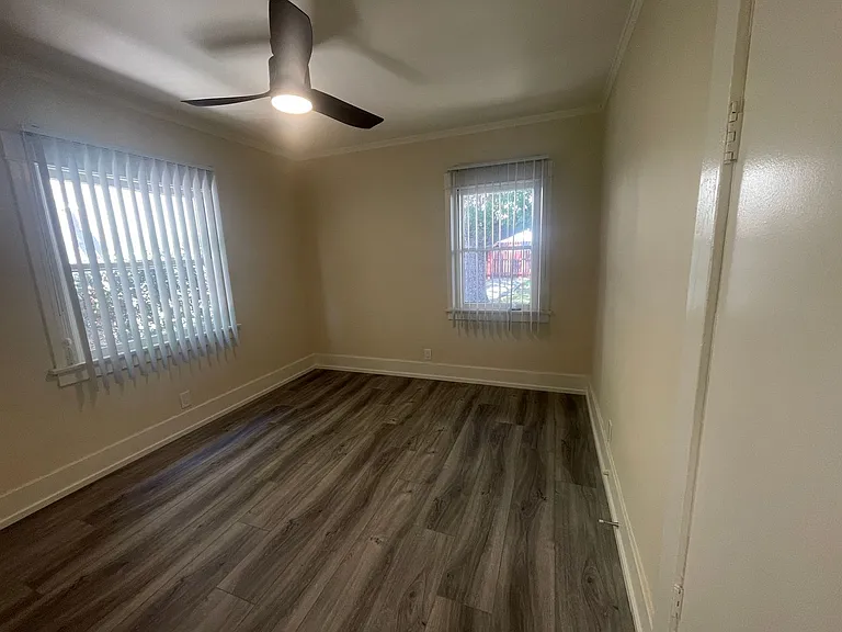 204-206 N. Cedar St. — Photo 20