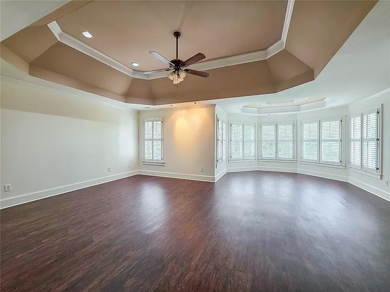 2502 Oak Hill Overlook — Photo 28