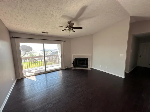 8939 Eagleview Dr #720, West Chester, OH 45069