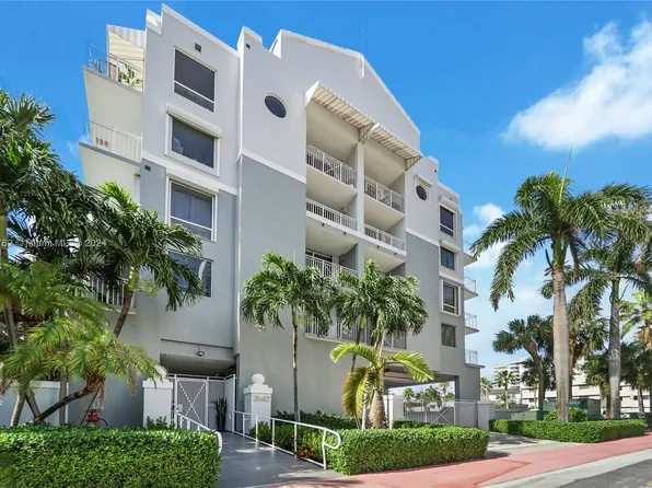 2642 Collins Ave APT 411, Miami Beach, FL 33140