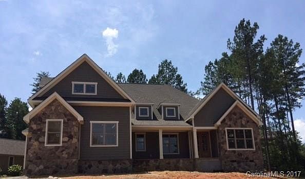 2nd image of 205 Streamwood Cir