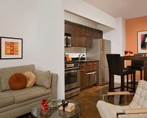 Rented by Metro Loft Management | media 48