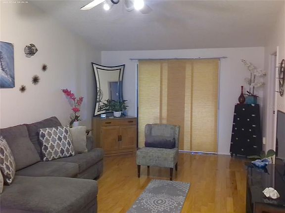 3rd image of 1914 Peppermill Dr #1914