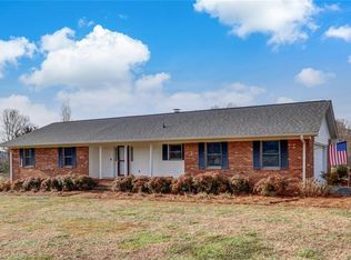 144 Hills Loop, Reidsville, NC 27320