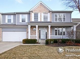 2563 Melanie Ln, Northbrook, IL 60062