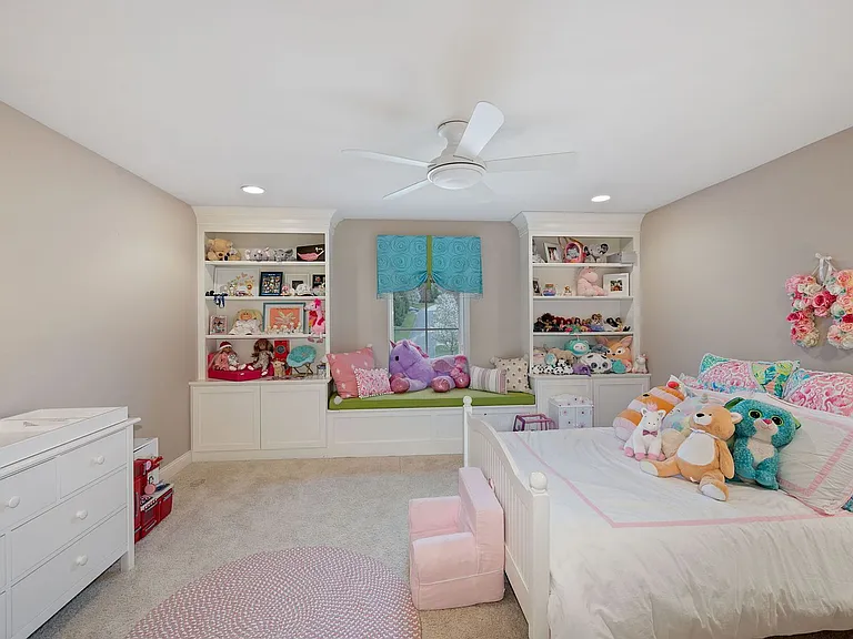 7715 Cathedral Hill Dr — Photo 29