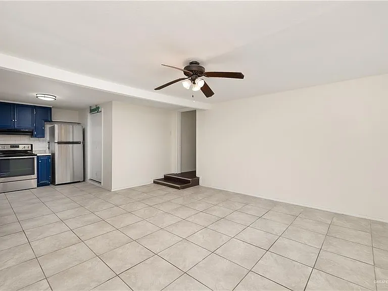 606 S Airport Dr — Photo 10