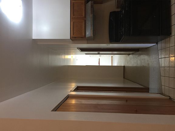 4th image of 3800 S Emerald Ave APT 1F