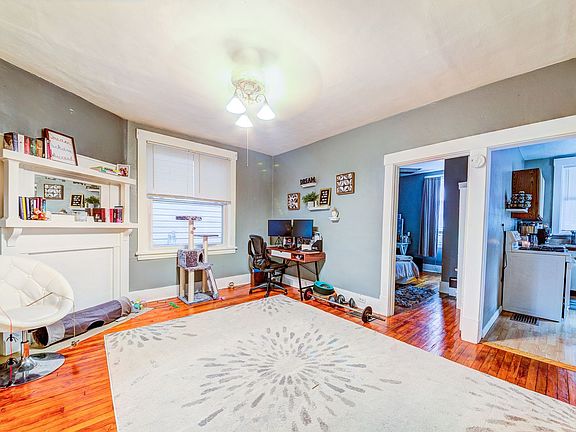 2nd image of 86 Estella Ave #1