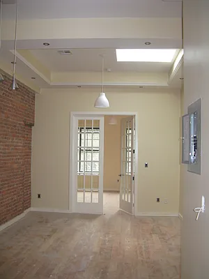 Rented by Prime Space Realty Corp | media 15