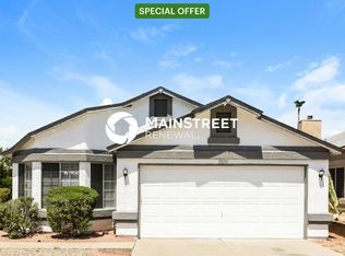 8876 W Michelle Dr, Peoria, AZ 85382