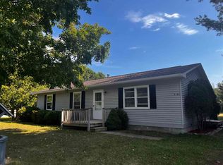 4140 Kuebler Dr, Alanson, MI 49706