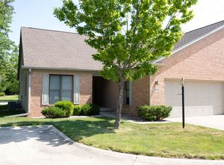 1801 Lakeside Dr UNIT D, Champaign, IL 61821