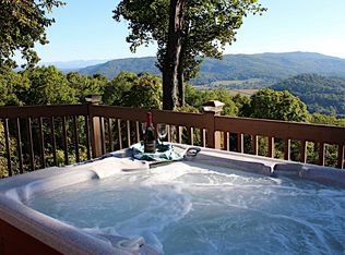 100 Sunflower Trl, Pisgah Forest, NC 28768