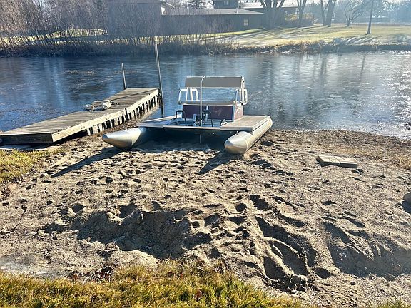 2nd image of 33744 Highland Ter