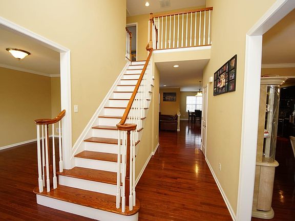 Entry Foyer