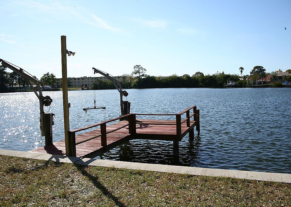 Dock with Davits