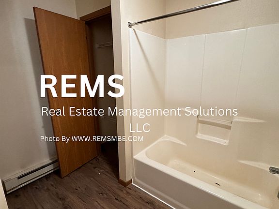 5th image of 503 7th St #16