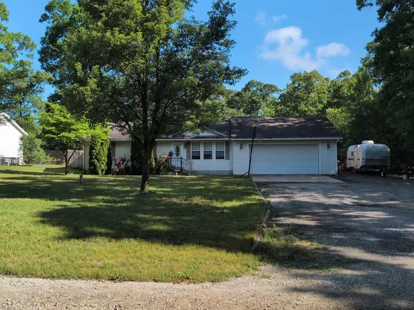 734 W Englewood Ave, Twin Lake, MI 49457