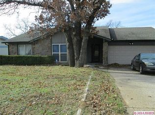 2190 N Waco Ave, Tulsa, OK 74127