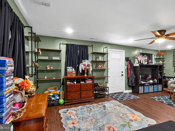 117 E Pall Mall St, Winchester, VA 22601