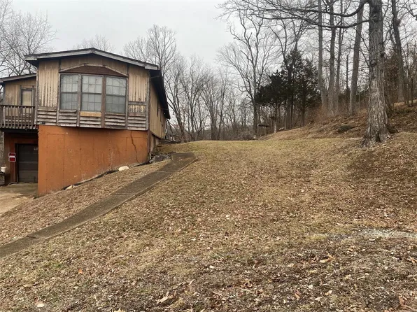 6183 Timber Ridge Dr, House Springs, MO 63051