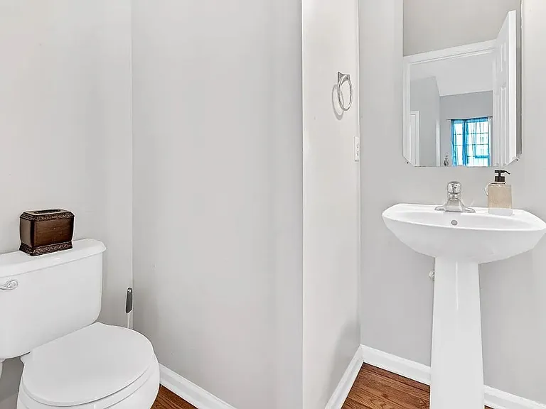 5077 Stonewood Pines Dr — Photo 4
