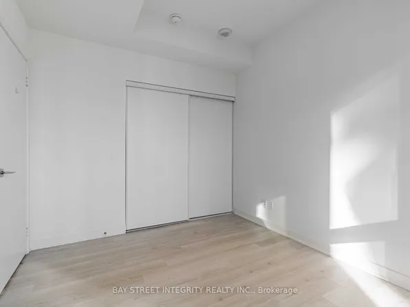 80 Queens Wharf Rd, Toronto, ON