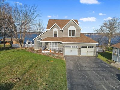 20935 Storrs Rd, Sackets Harbor, NY, 13685