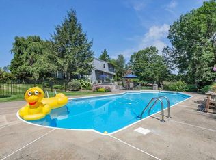 985 Craigville Rd, Chester, NY 10918