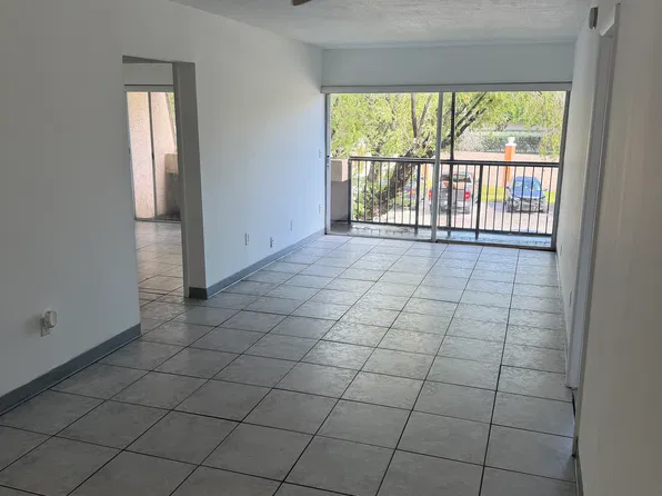 488 NE 18th Ave APT 207, Homestead, FL 33033