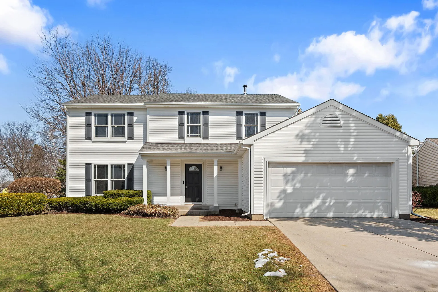 751 Aberdeen Ln photo 1