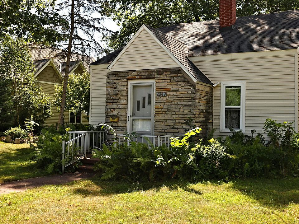 467 Arbor St, Harbor Springs, MI 49740 Zillow