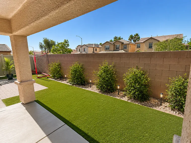 617 El Gusto Ave — Photo 21