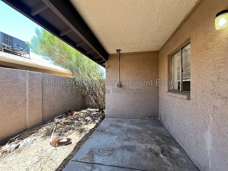 18211 N 40th Pl #1 — Photo 16