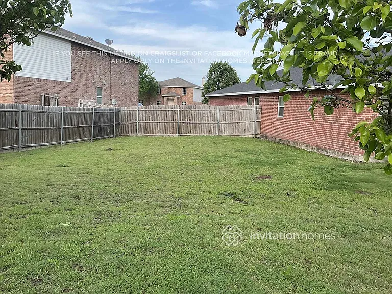 1313 Cyprus Dr — Photo 20