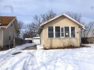 1040 E Galena Blvd, Aurora, IL 60505