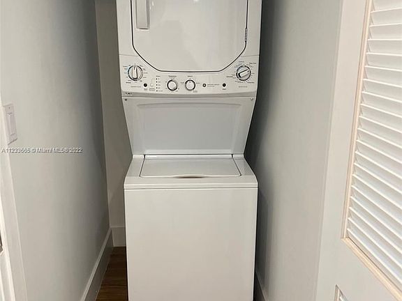 4th image of 13800 Highland Dr #502