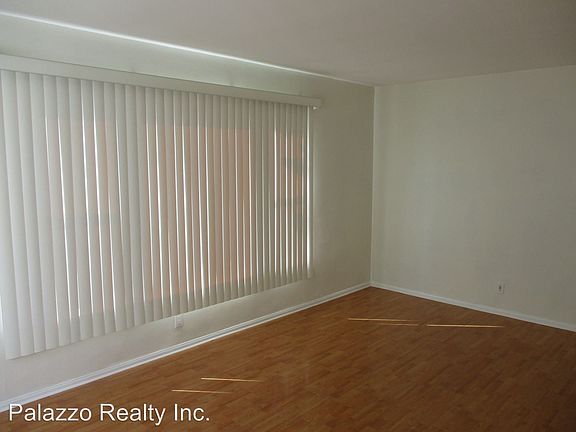 2nd image of 4610 N Banner Dr APT 1