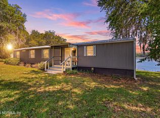 115 LAKE SUSAN Road, Hawthorne, FL 32640